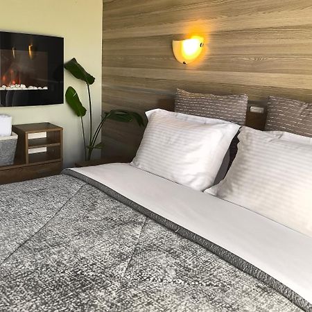 Park Hotel Políkasztro Kültér fotó