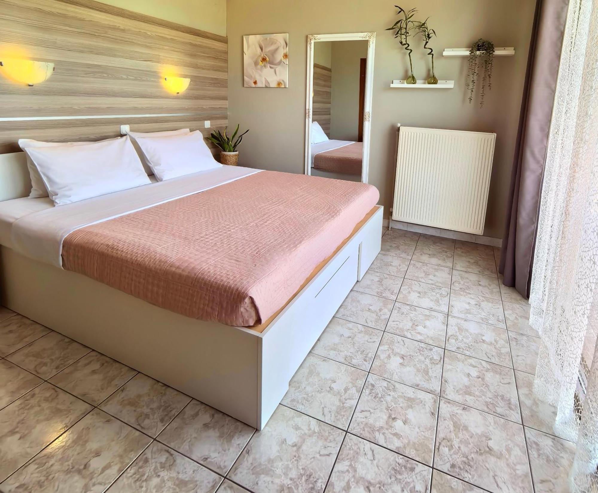 Park Hotel Políkasztro Kültér fotó