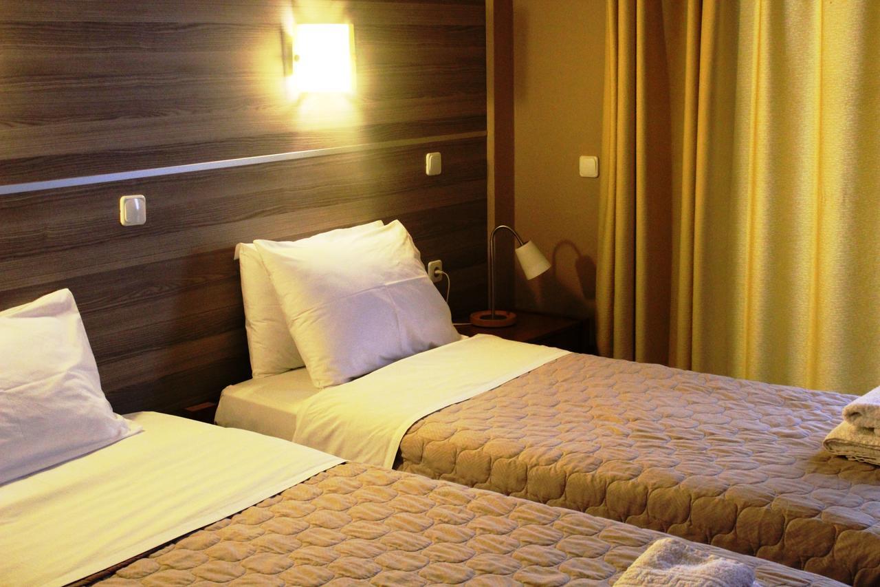 Park Hotel Políkasztro Kültér fotó